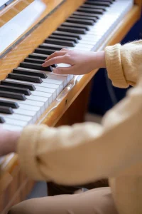 inscription cours de piano, cours de piano, cours de piano à domicile, cours de piano à paris, profs de piano, prof de piano, inscription cours de piano