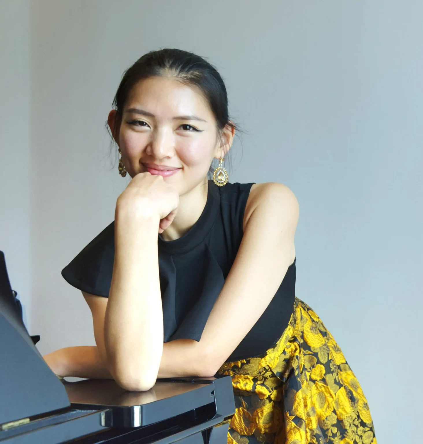 portrait profs de piano, cours de piano, cours de piano à domicile, cours de piano à paris, profs de piano, inscription cours de piano, contact cours de piano, avance immédiate cours de piano, crédit d'impôt cours de piano