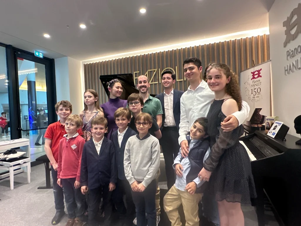 Concert des élèves 2024 - Piano Hanlet - scène musicale. Cours de piano